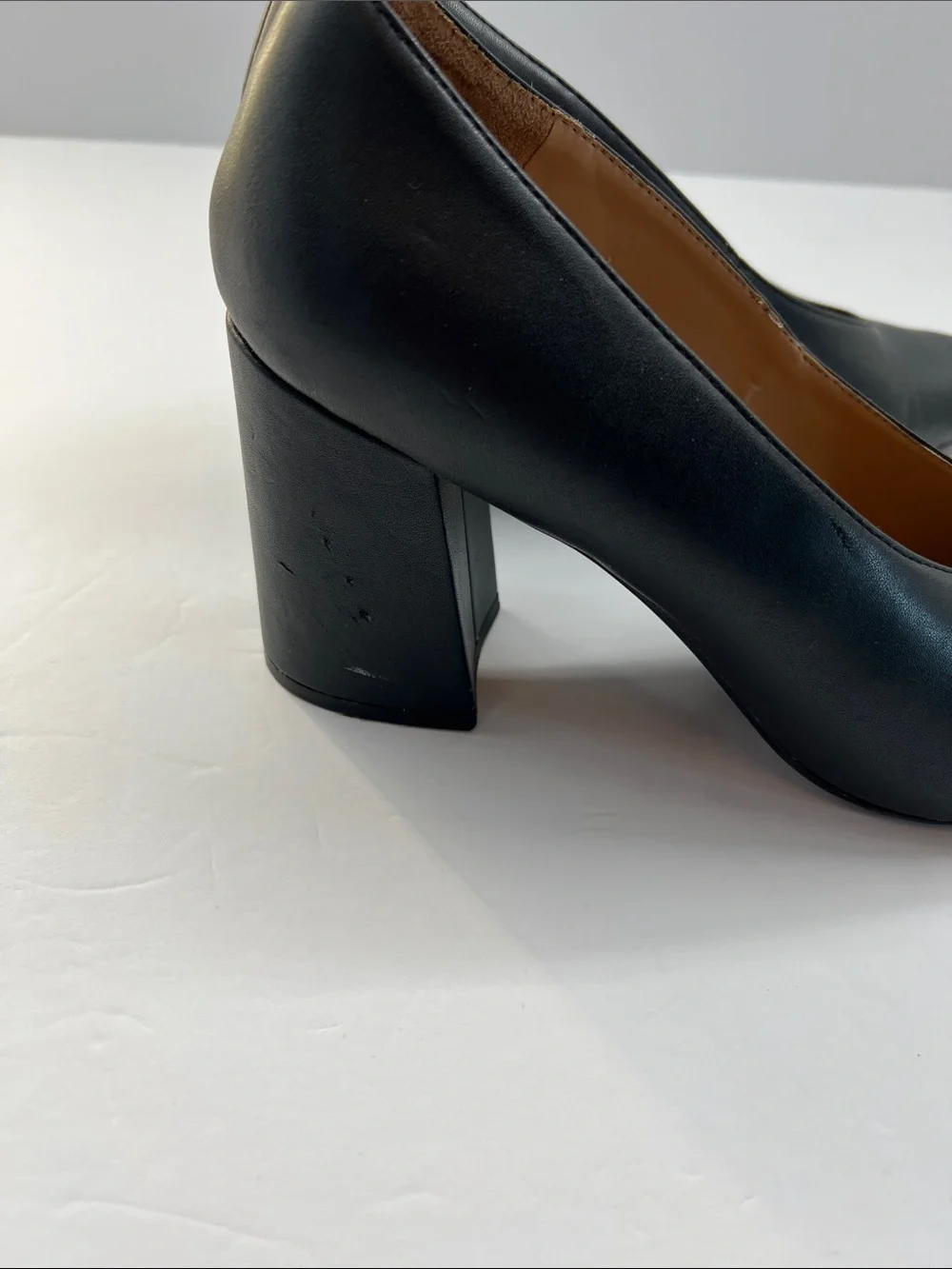 Naturalizer Paden Leather Block Heel Pump